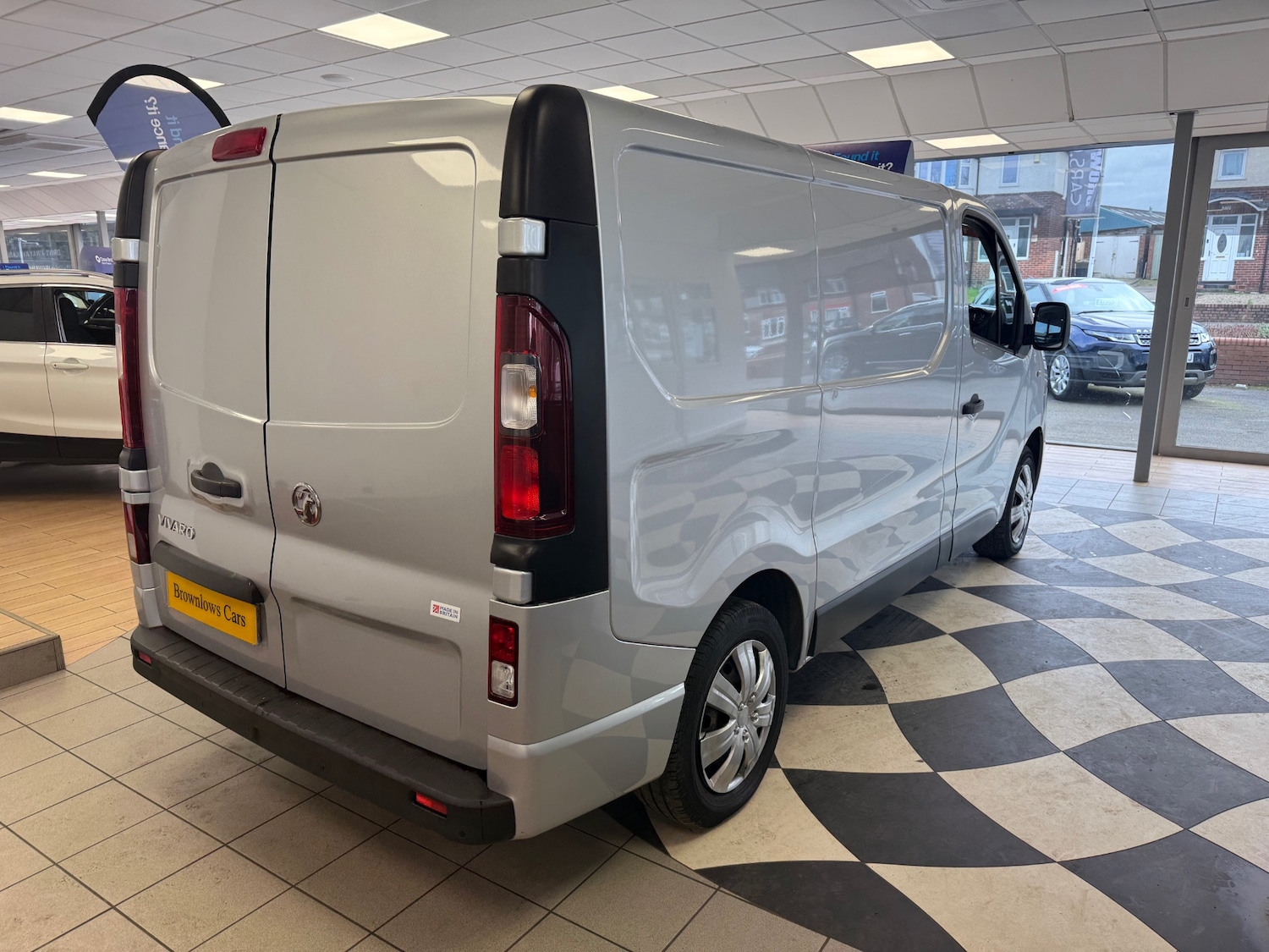 Used Vauxhall Vivaro 2018 for sale - 77689498: Photo 5