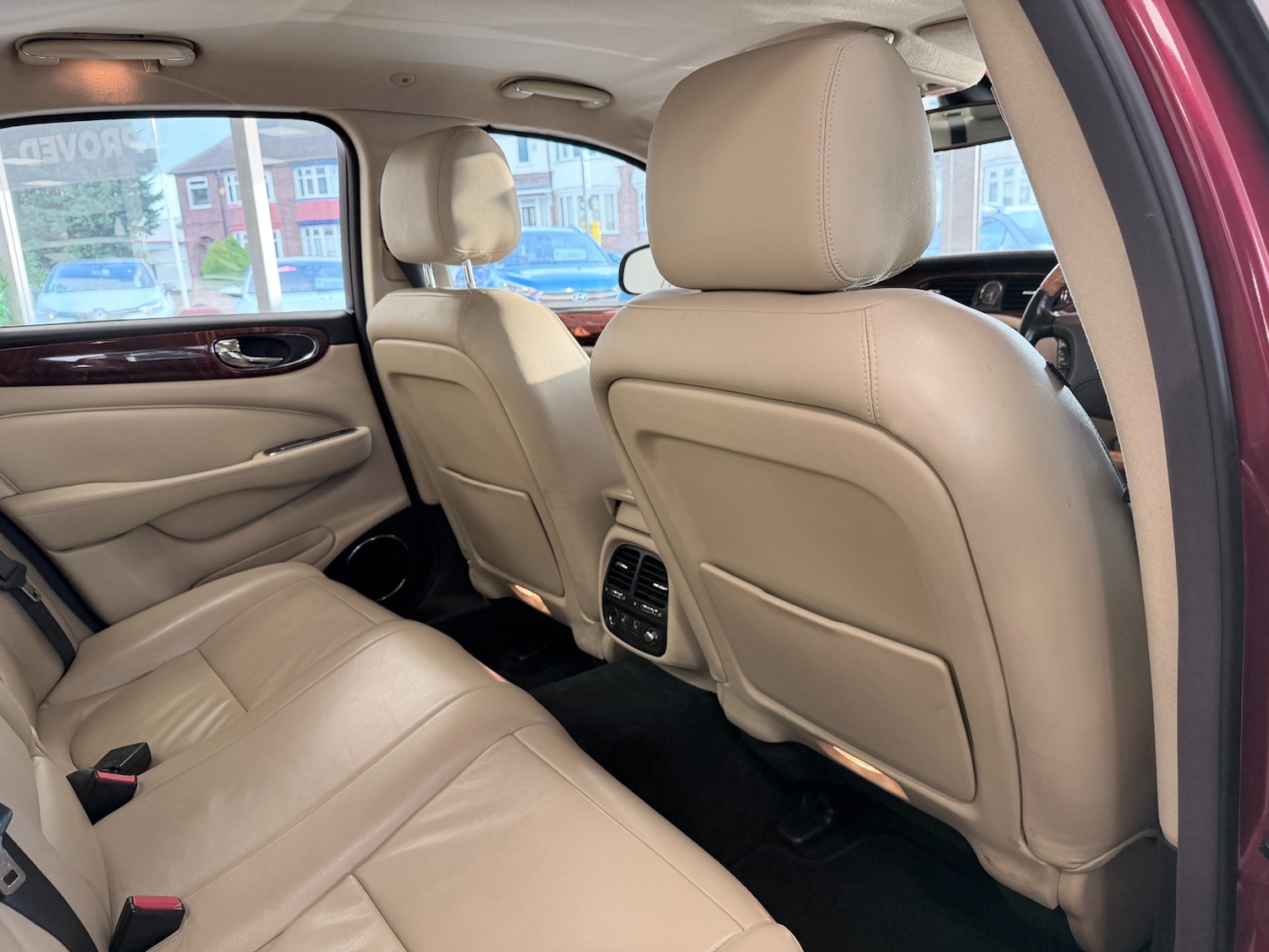 Used Jaguar XJ 2009 for sale - 77220329: Photo 31