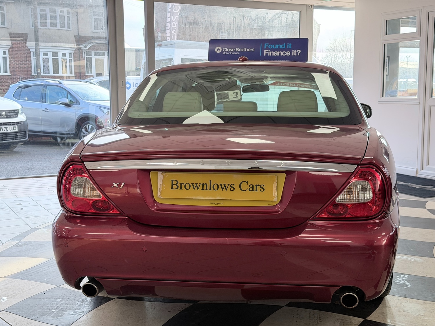 Used Jaguar XJ 2009 for sale - 77220329: Photo 5