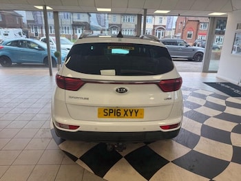 Used Kia Sportage 2016 for sale - 79342540: Photo