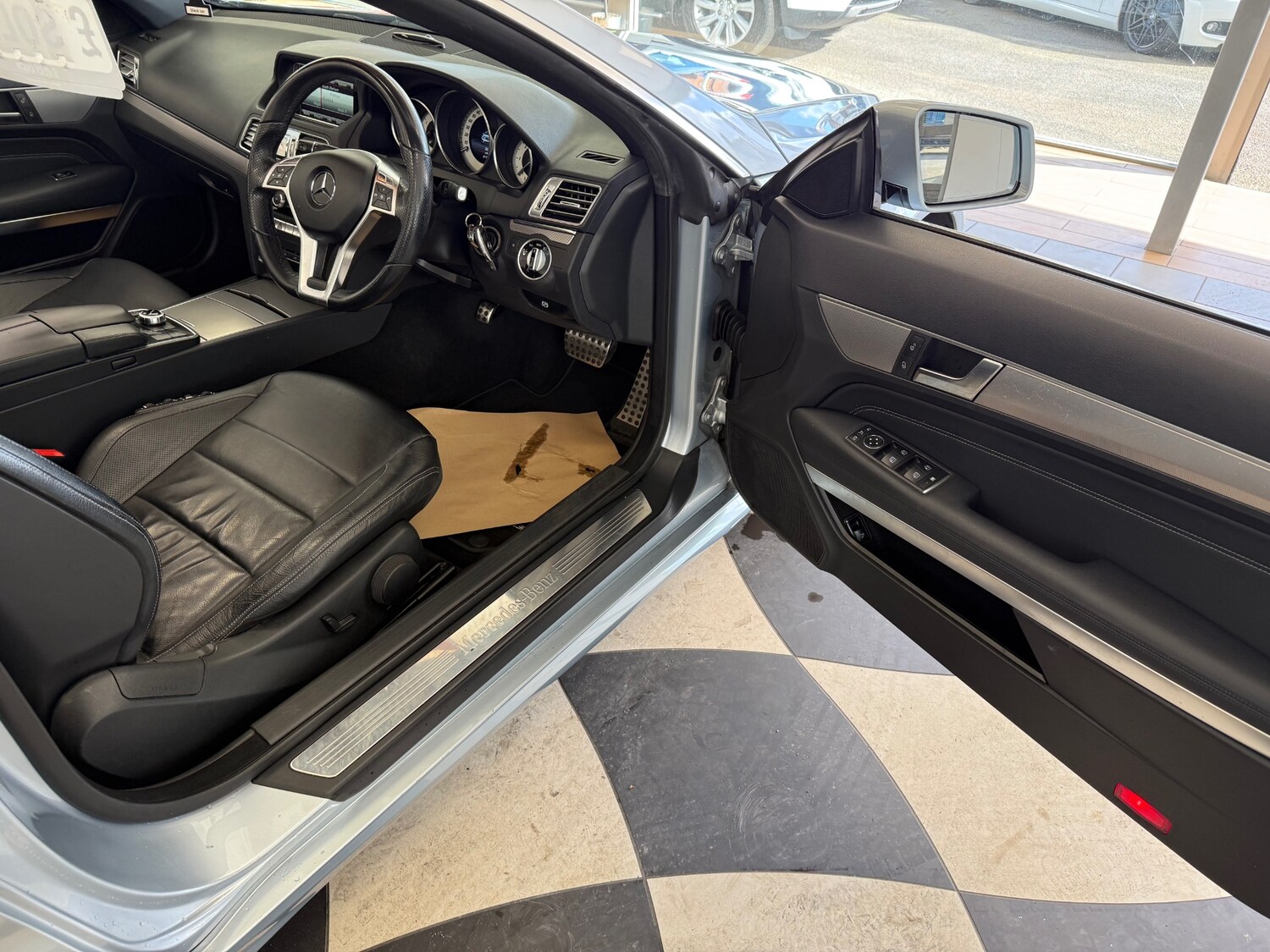 Used Mercedes-Benz E Class 2014 for sale - 78199033: Photo 27