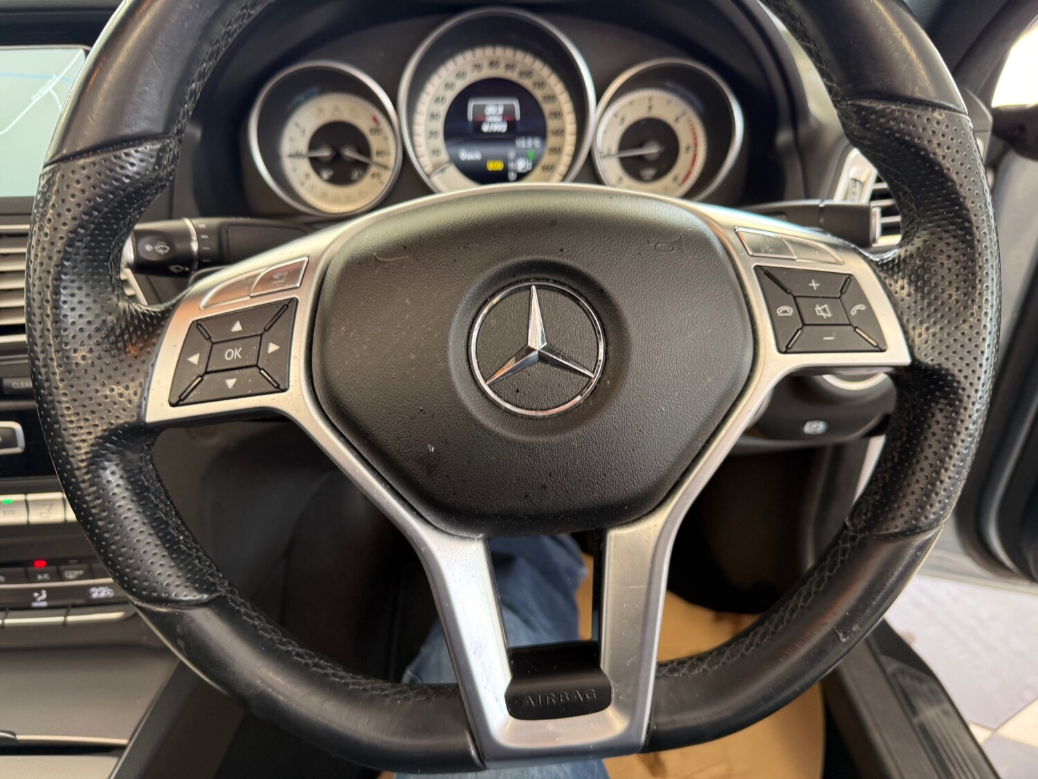 Used Mercedes-Benz E Class 2014 for sale - 78199033: Photo 33