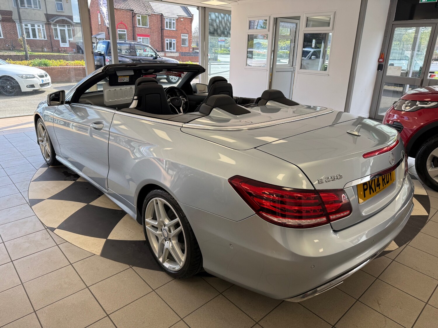 Used Mercedes-Benz E Class 2014 for sale - 78199033: Photo 6