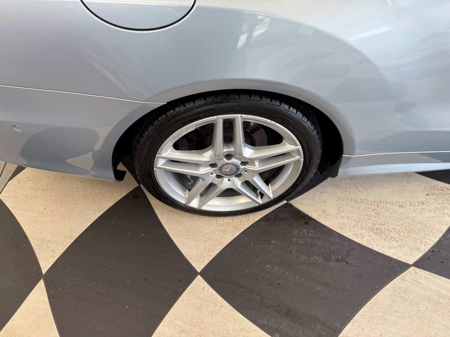 Used Mercedes-Benz E Class 2014 for sale - 78199033: Photo 9