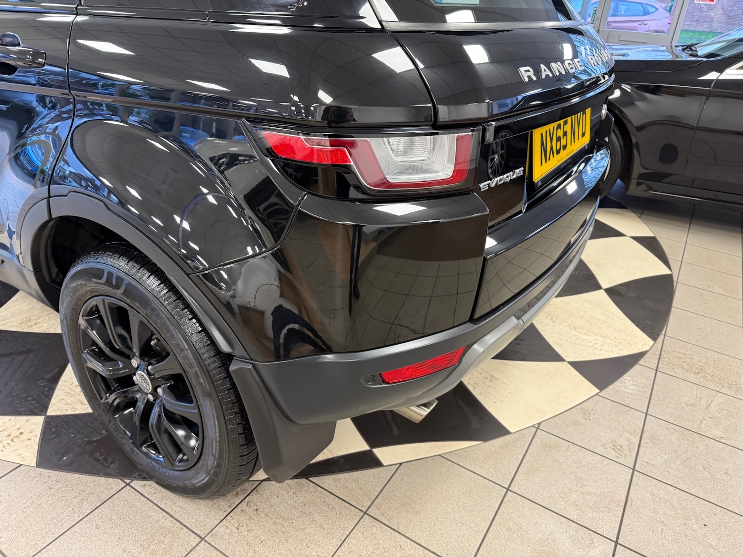 Used Land Rover Range Rover Evoque 2015 for sale - 77406174: Photo 29