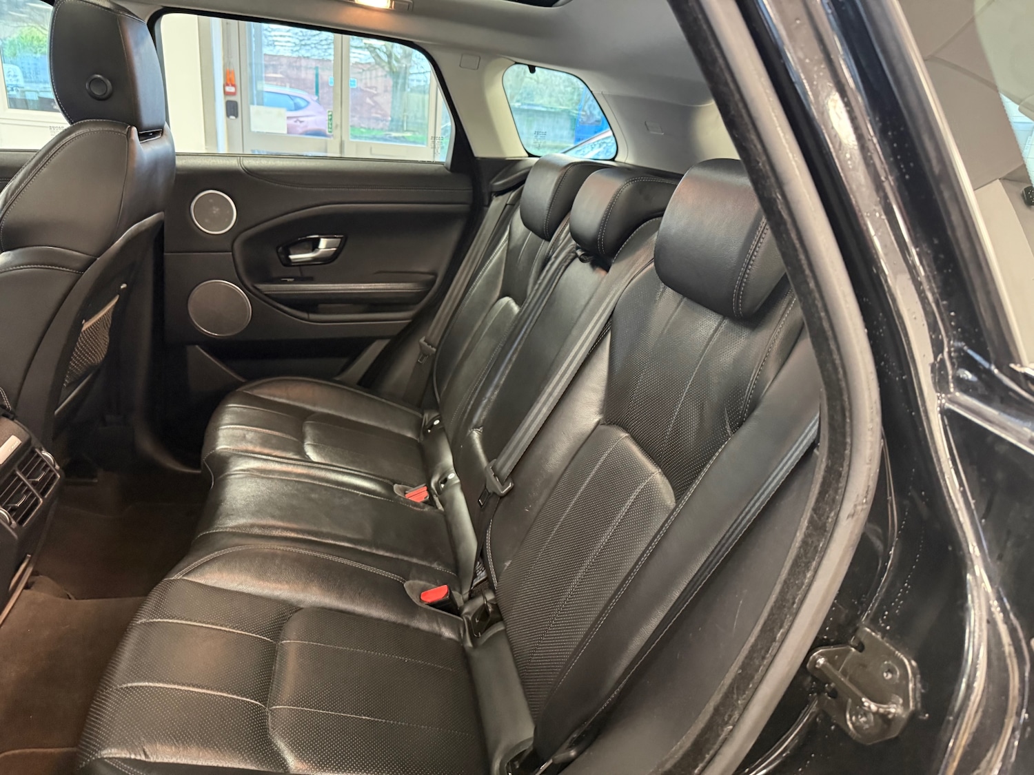 Used Land Rover Range Rover Evoque 2015 for sale - 77406174: Photo 37