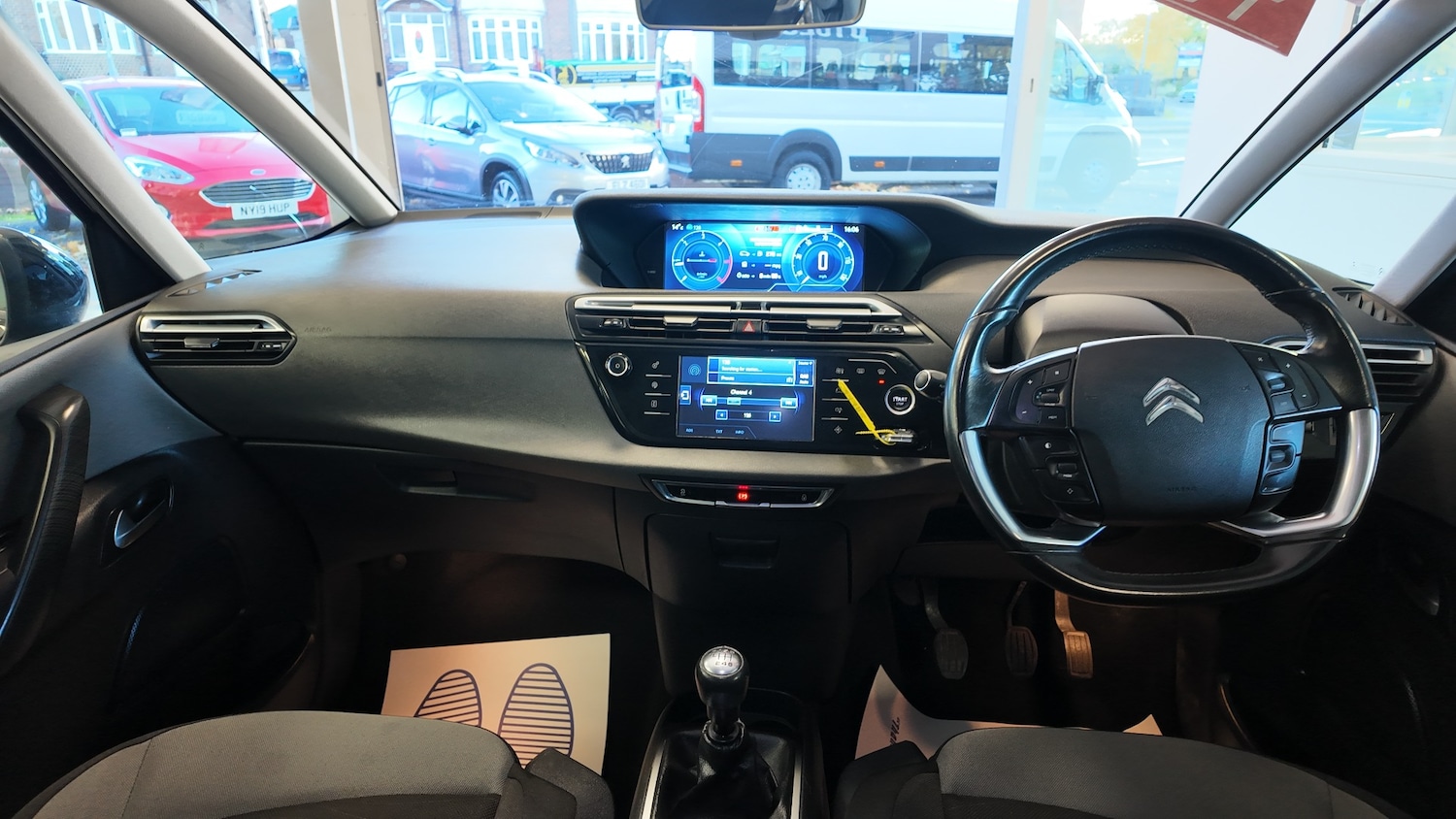 Used Citroen C4 Grand Picasso 2015 for sale - 76383106: Photo 14