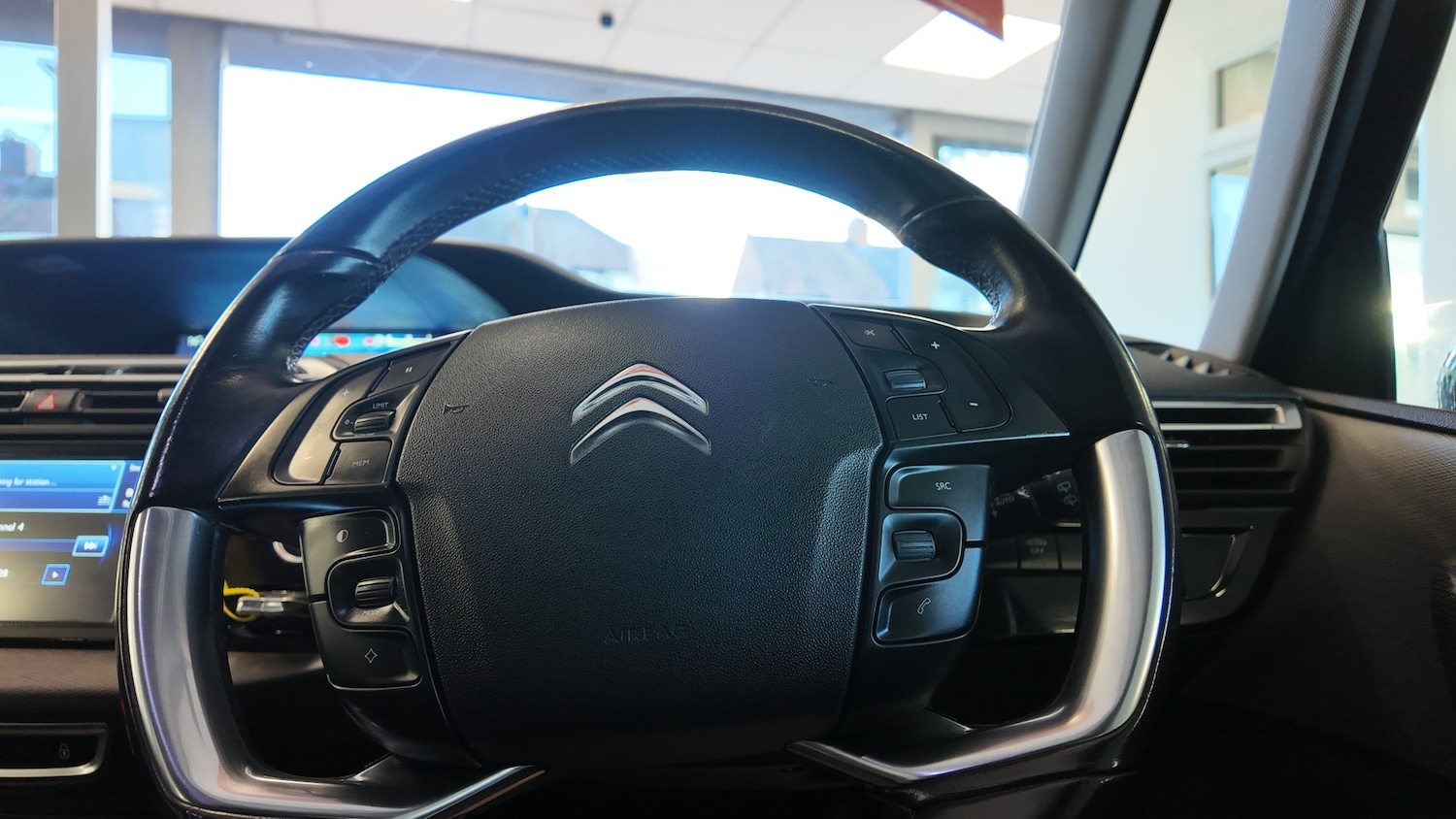 Used Citroen C4 Grand Picasso 2015 for sale - 76383106: Photo 18
