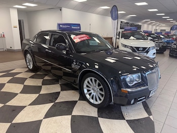 Used Chrysler 300C 2010 for sale - 77516647: Photo
