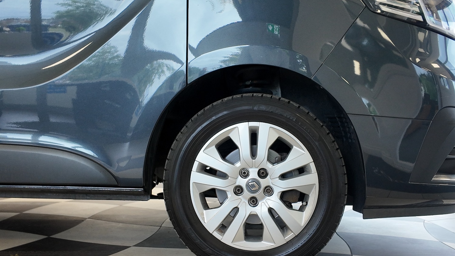 Vehicle 7