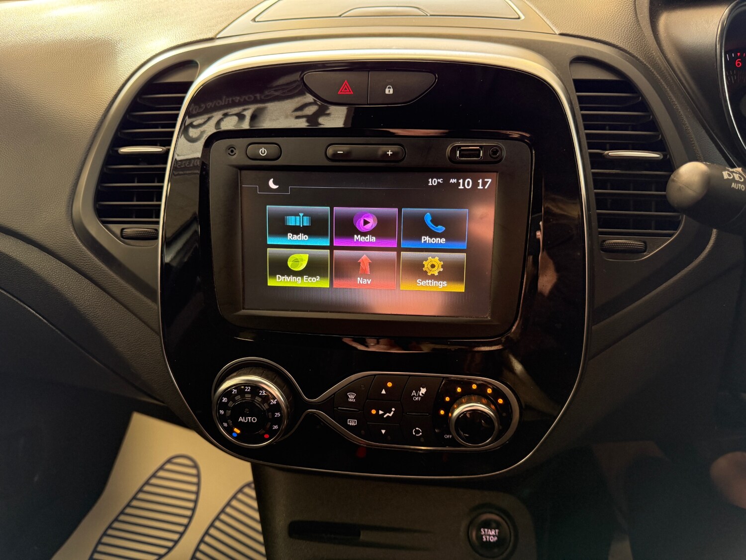 Used Renault Captur 2018 for sale - 76436254: Photo 14