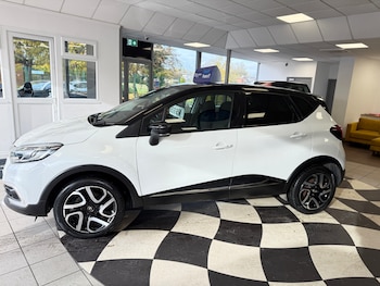Used Renault Captur 2018 for sale - 76436254: Photo