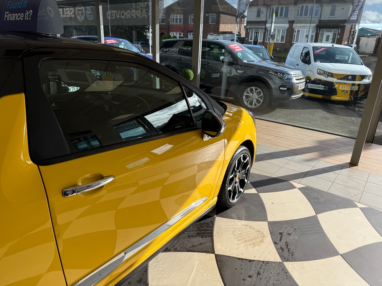 Used Citroen DS3 2014 for sale - 77568418: Photo 10