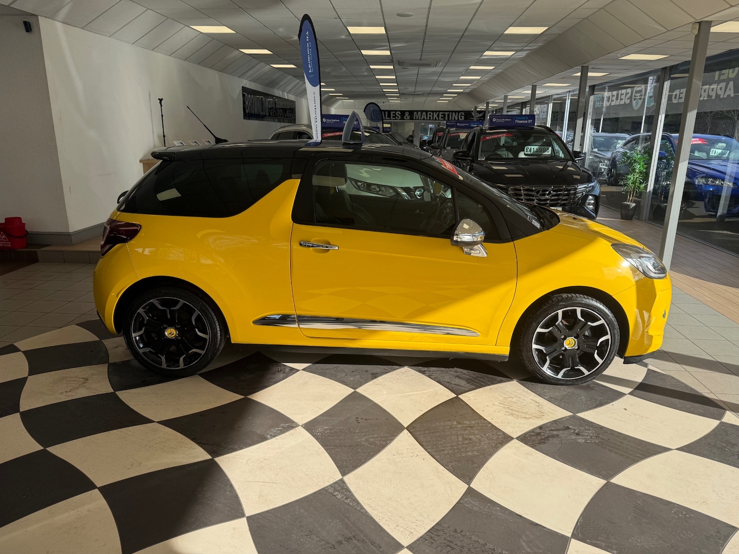 Used Citroen DS3 2014 for sale - 77568418: Photo 9