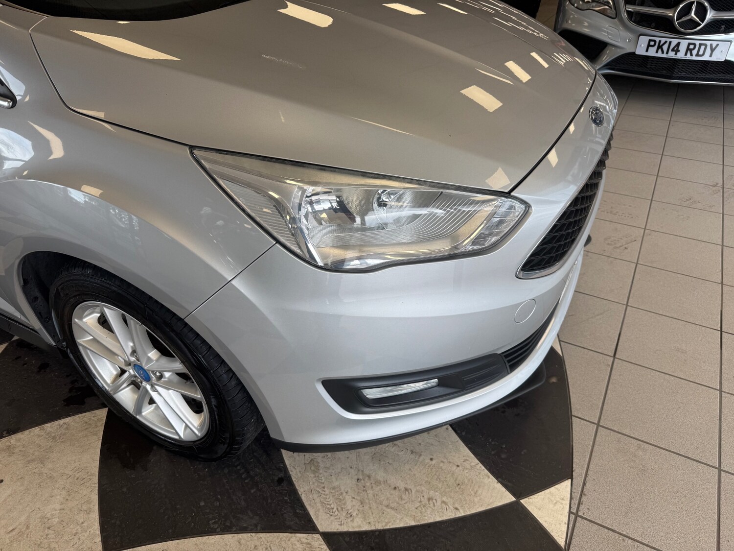 Used Ford Grand C-Max 2015 for sale - 78211896: Photo 11