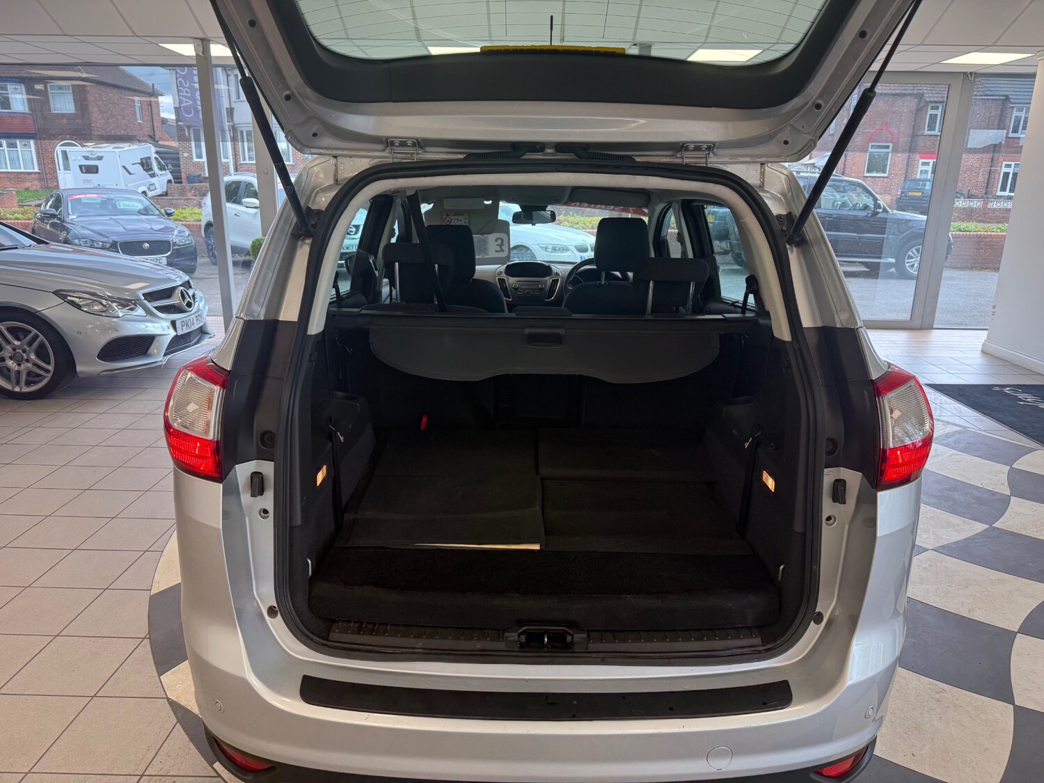 Used Ford Grand C-Max 2015 for sale - 78211896: Photo 20