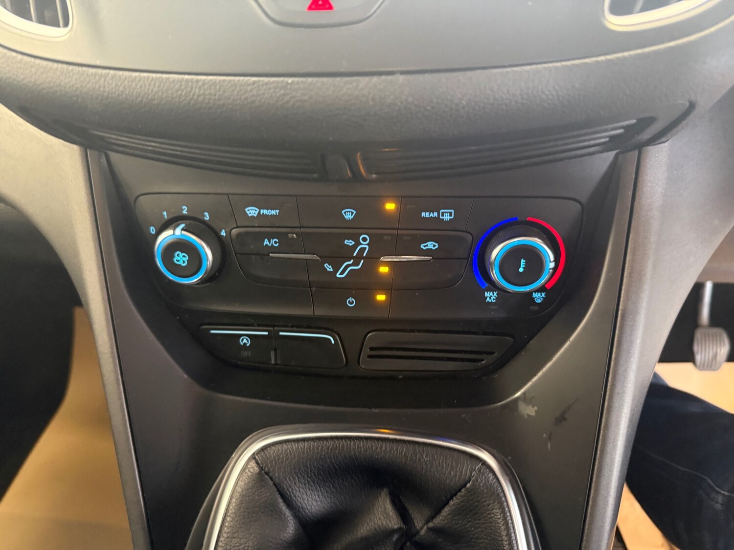 Used Ford Grand C-Max 2015 for sale - 78211896: Photo 32