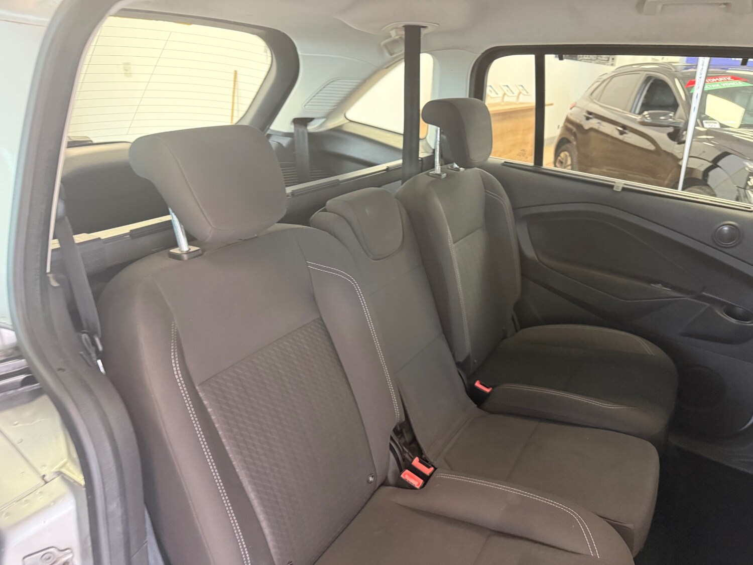 Used Ford Grand C-Max 2015 for sale - 78211896: Photo 34