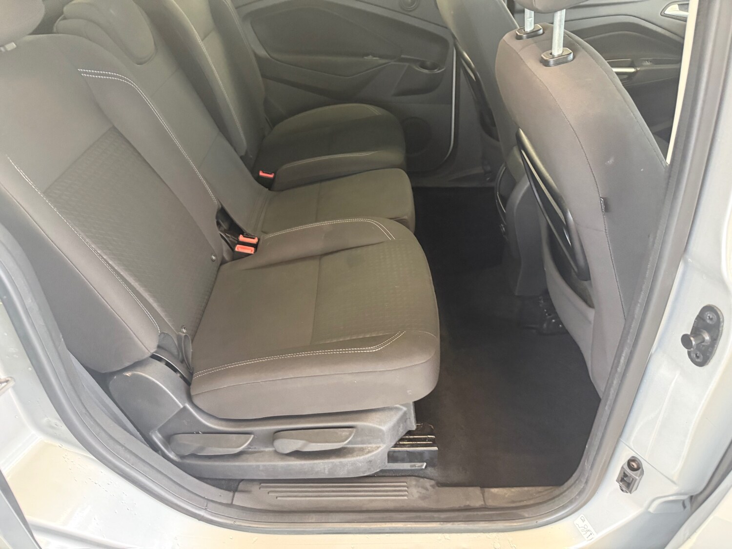 Used Ford Grand C-Max 2015 for sale - 78211896: Photo 36