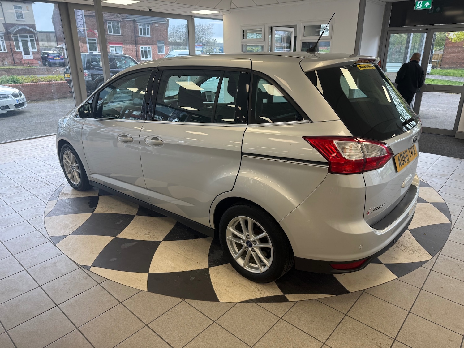 Used Ford Grand C-Max 2015 for sale - 78211896: Photo 5