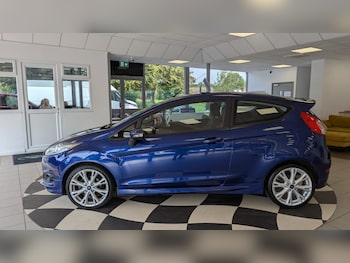 Used Ford Fiesta 2015 for sale - 75511565: Photo