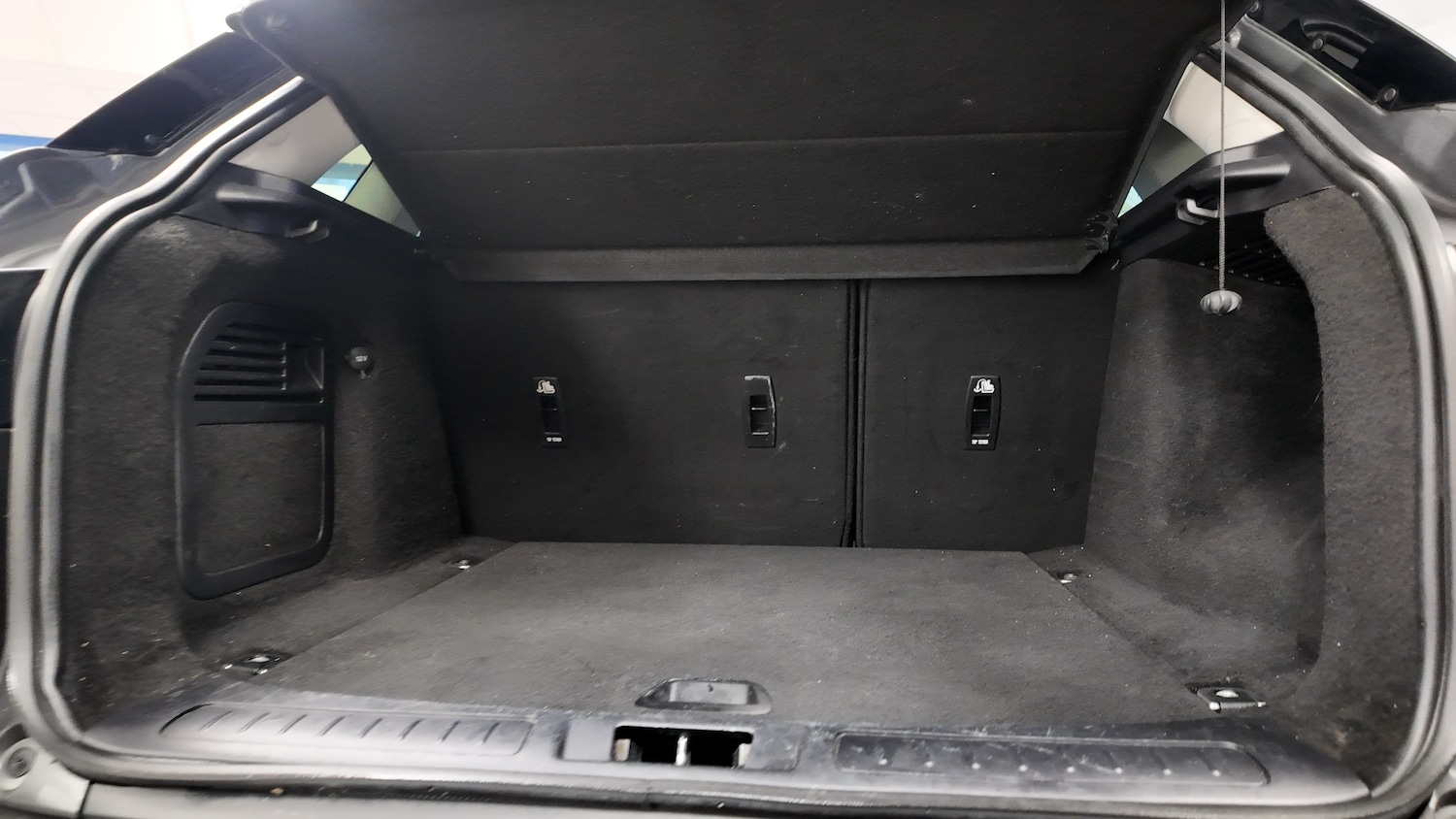 Used Land Rover Range Rover Evoque 2017 for sale - 76719804: Photo 30