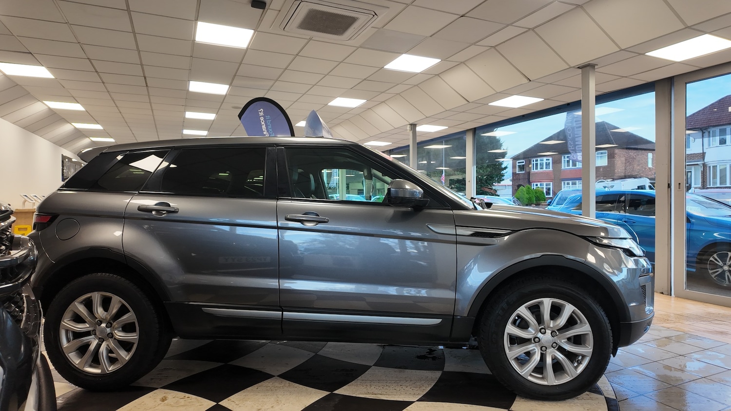 Used Land Rover Range Rover Evoque 2017 for sale - 76719804: Photo 6