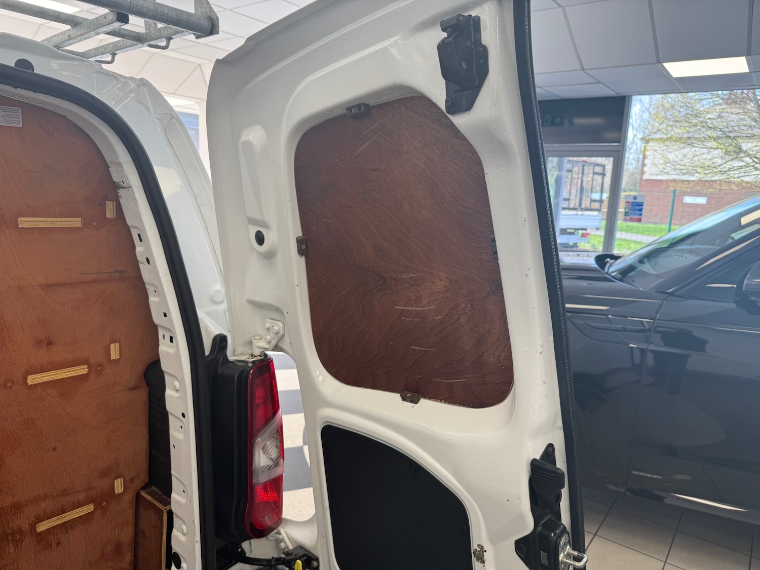 Used Vauxhall Combo 2021 for sale - 78039420: Photo 23