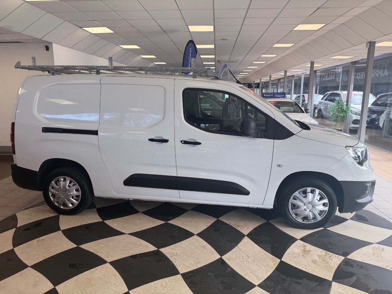 Used Vauxhall Combo 2021 for sale - 78039420: Photo 5