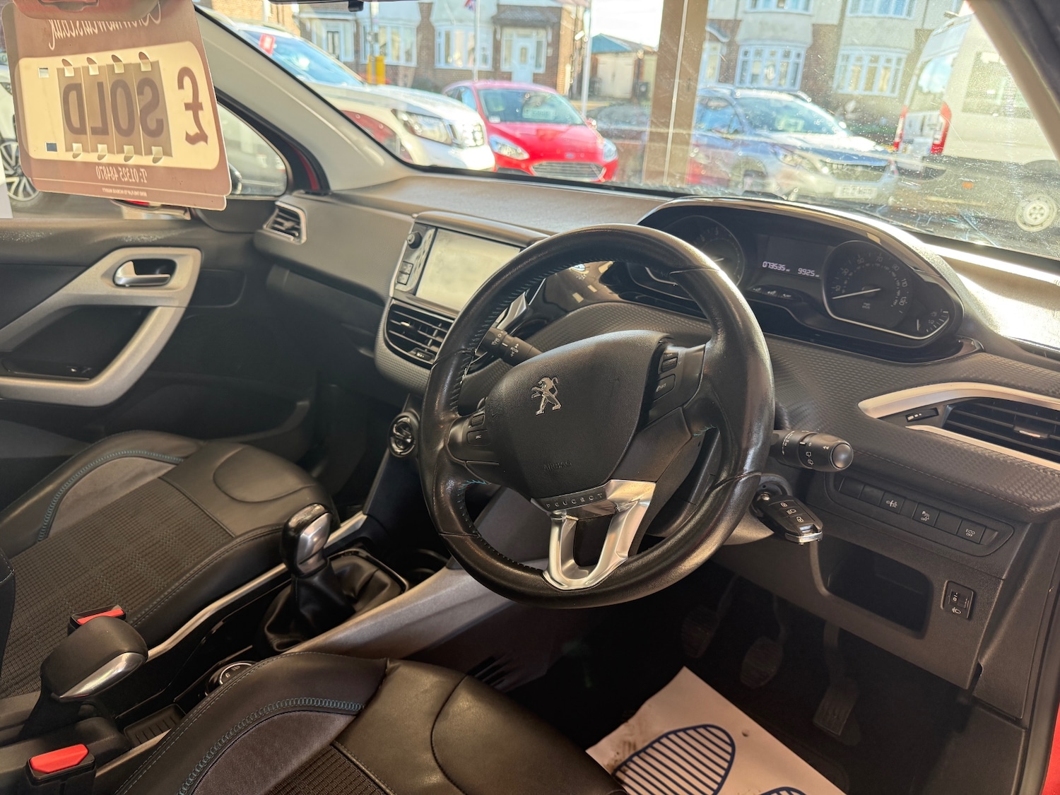 Used Peugeot 2008 2015 for sale - 76650334: Photo 11