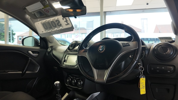 Used Alfa Romeo MiTo 2015 for sale - 76289642: Photo 14