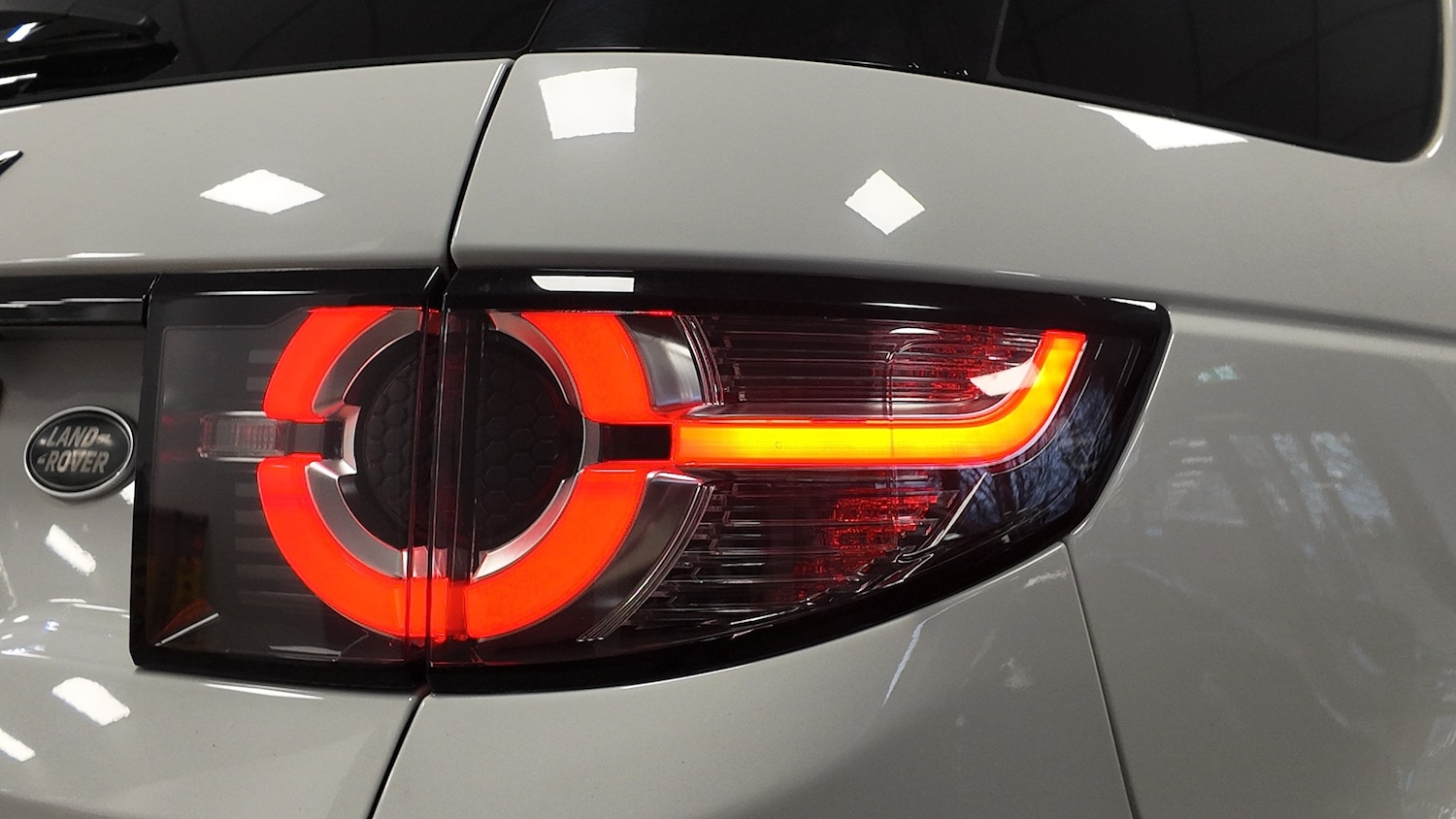 Used Land Rover Discovery Sport 2017 for sale - 76707025: Photo 28