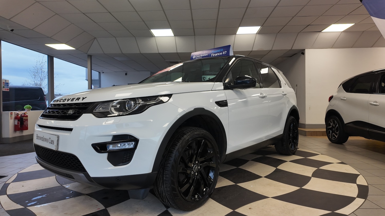 Used Land Rover Discovery Sport 2017 for sale - 76707025: Photo 3