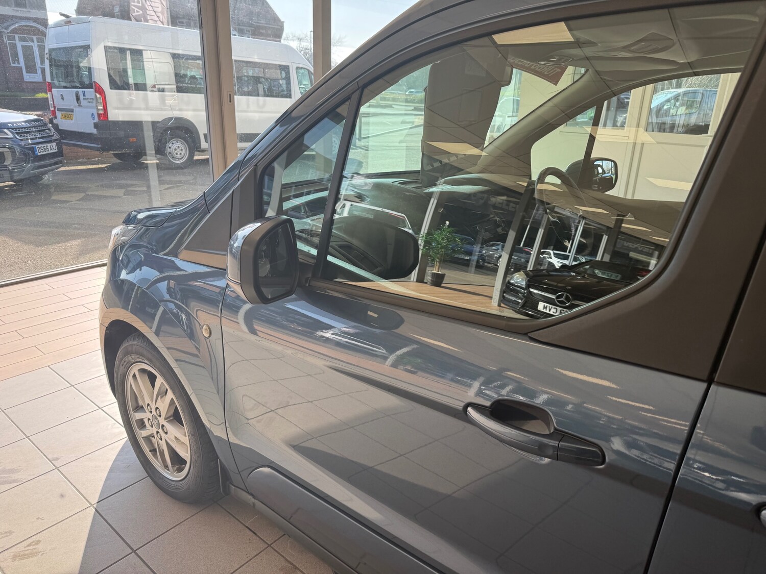 Used Ford Grand Tourneo Connect 2019 for sale - 77744340: Photo 16