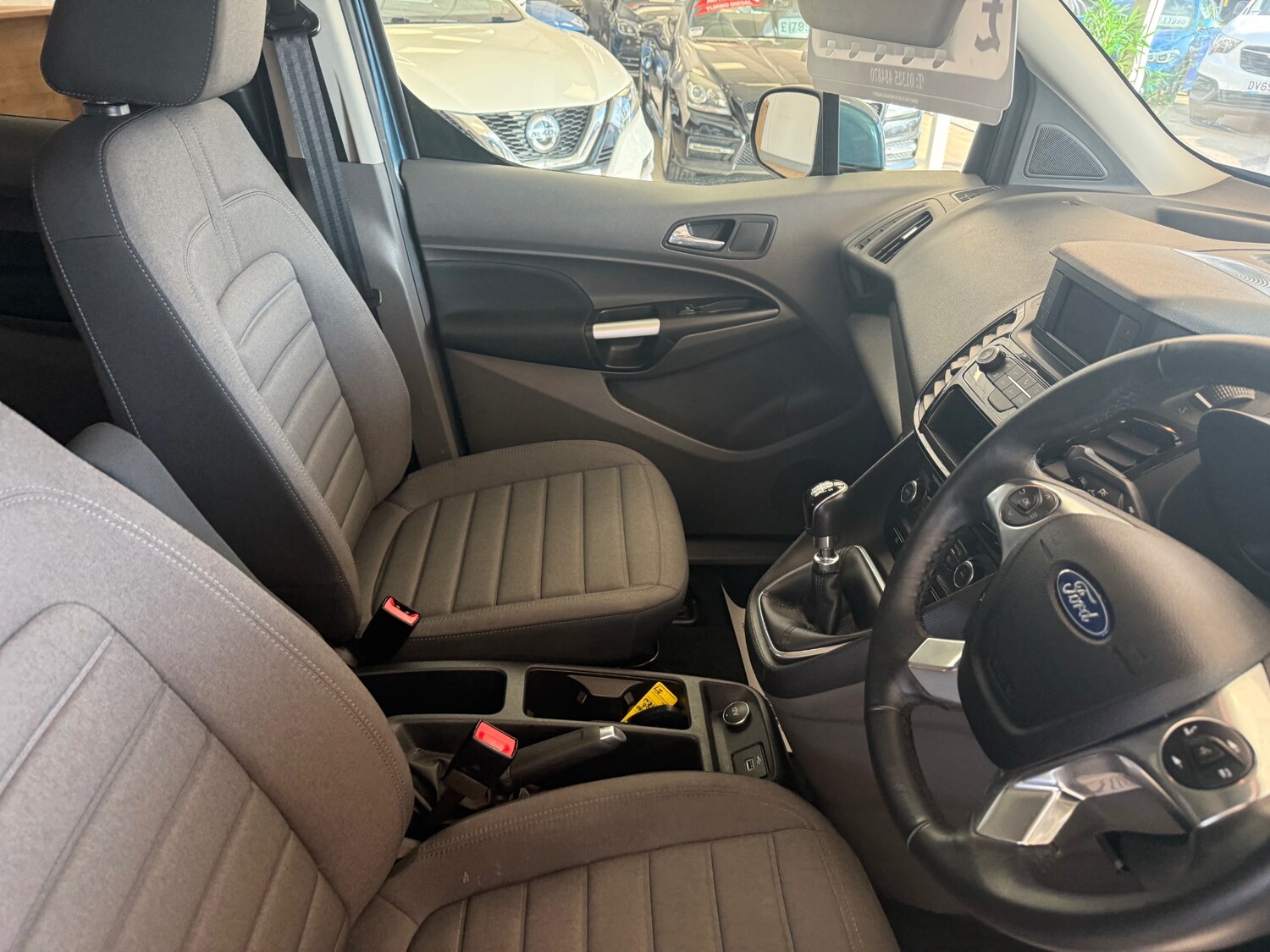 Used Ford Grand Tourneo Connect 2019 for sale - 77744340: Photo 26