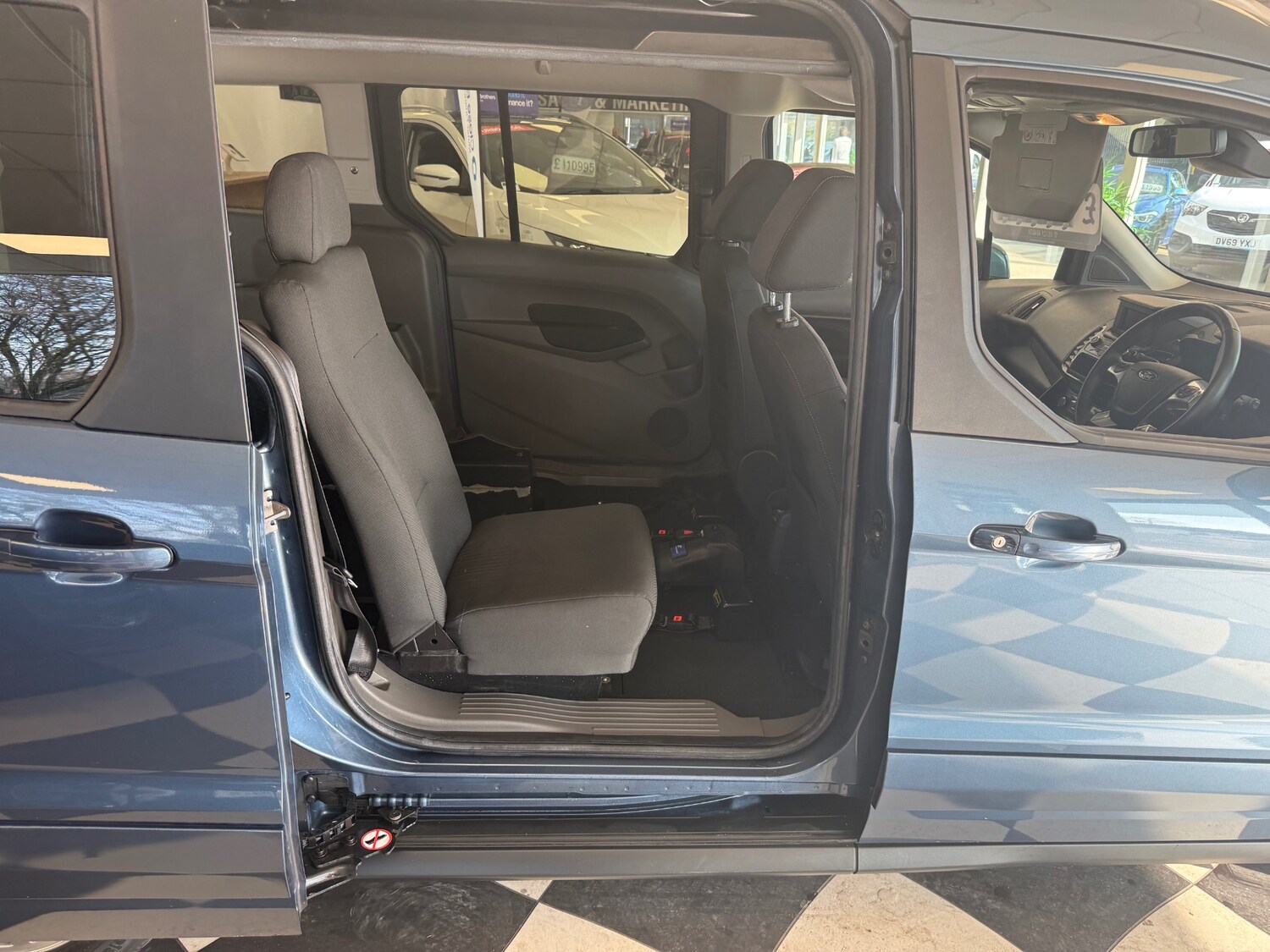 Used Ford Grand Tourneo Connect 2019 for sale - 77744340: Photo 40