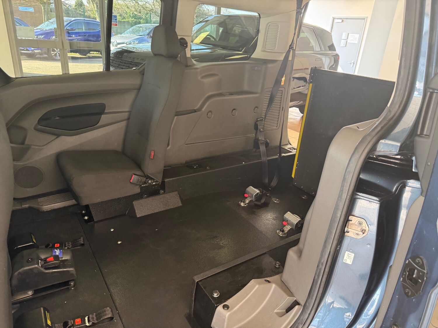 Used Ford Grand Tourneo Connect 2019 for sale - 77744340: Photo 42