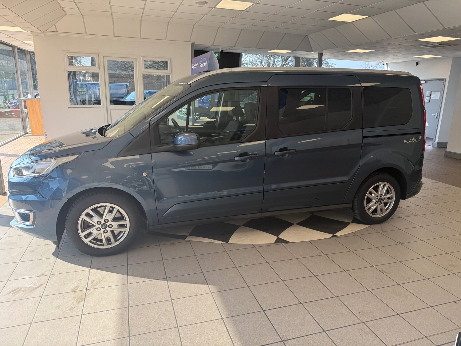 Used Ford Grand Tourneo Connect 2019 for sale - 77744340: Photo 8