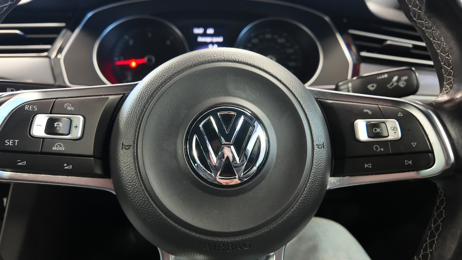 Used Volkswagen Passat 2016 for sale - 77531922: Photo 22