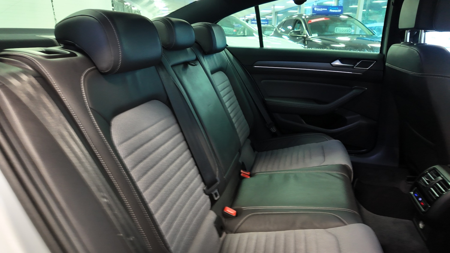 Used Volkswagen Passat 2016 for sale - 77531922: Photo 28