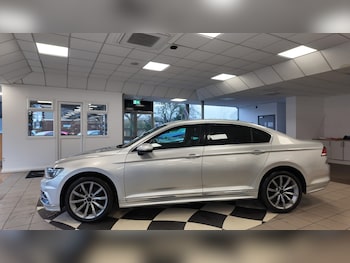 Used Volkswagen Passat 2016 for sale - 77531922: Photo