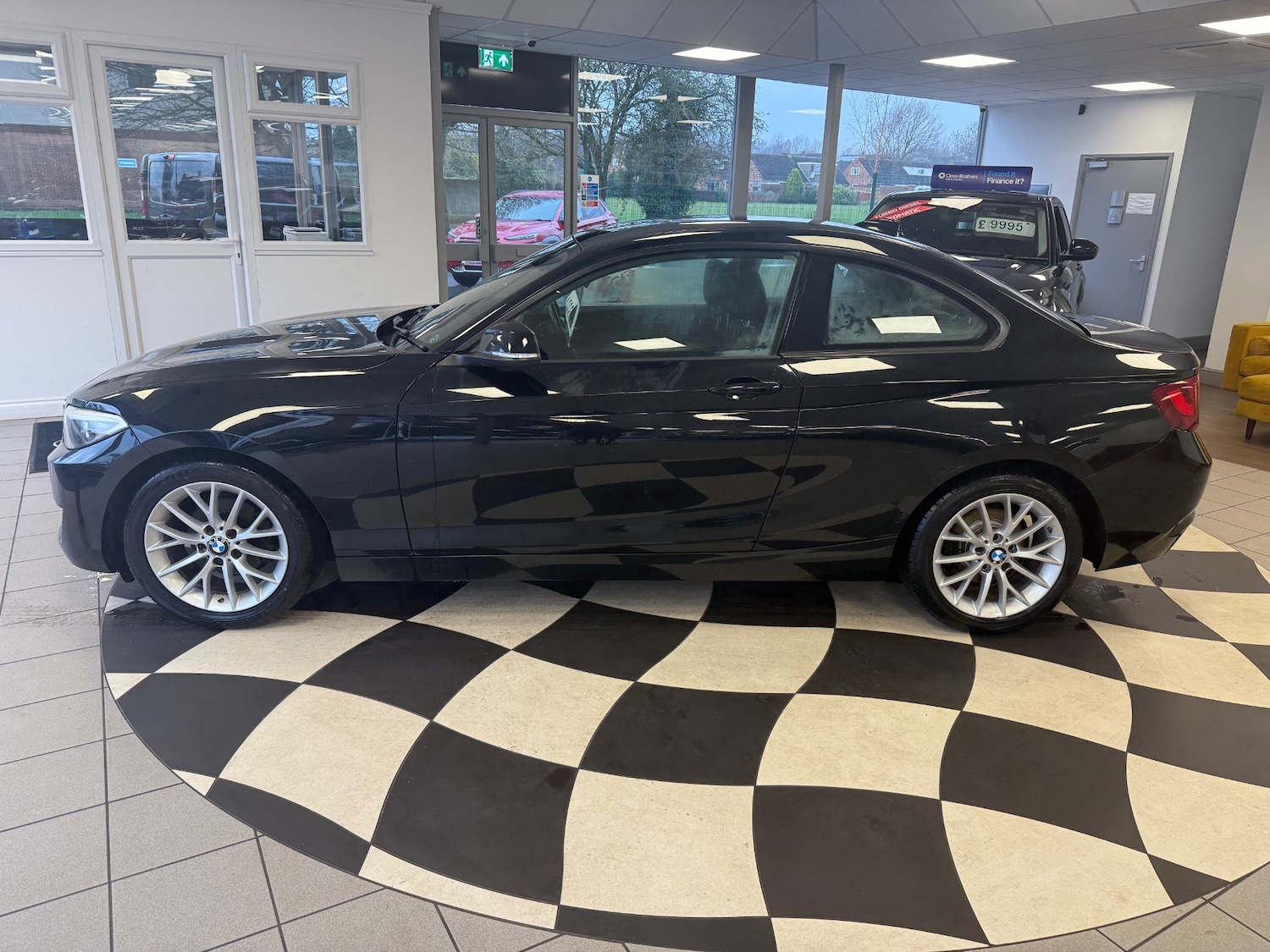 Used BMW 2 Series 2015 for sale - 77024073: Photo 7