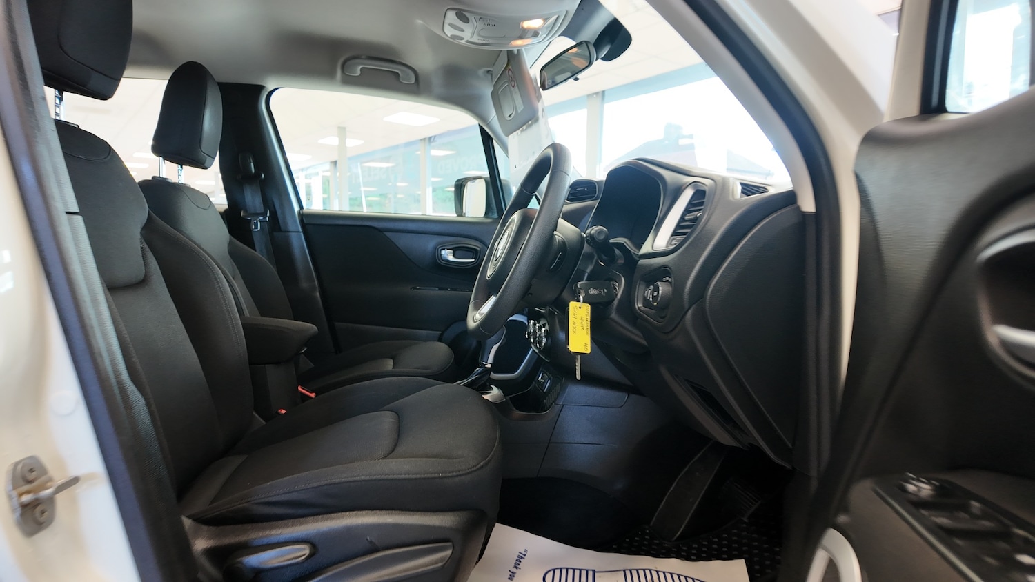 Used Jeep Renegade 2017 for sale - 76364846: Photo 11