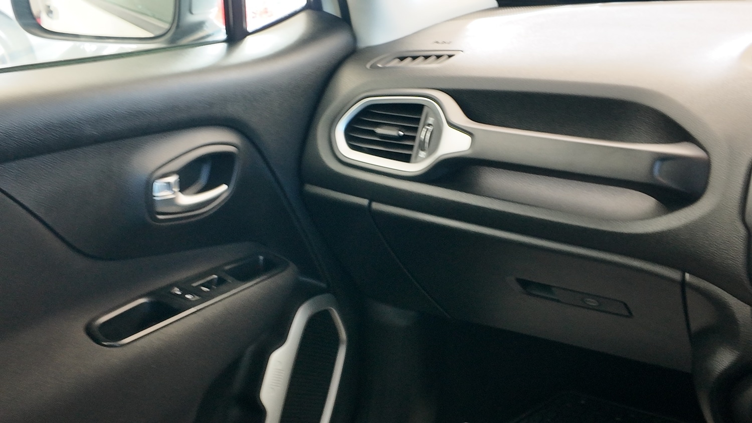 Used Jeep Renegade 2017 for sale - 76364846: Photo 16
