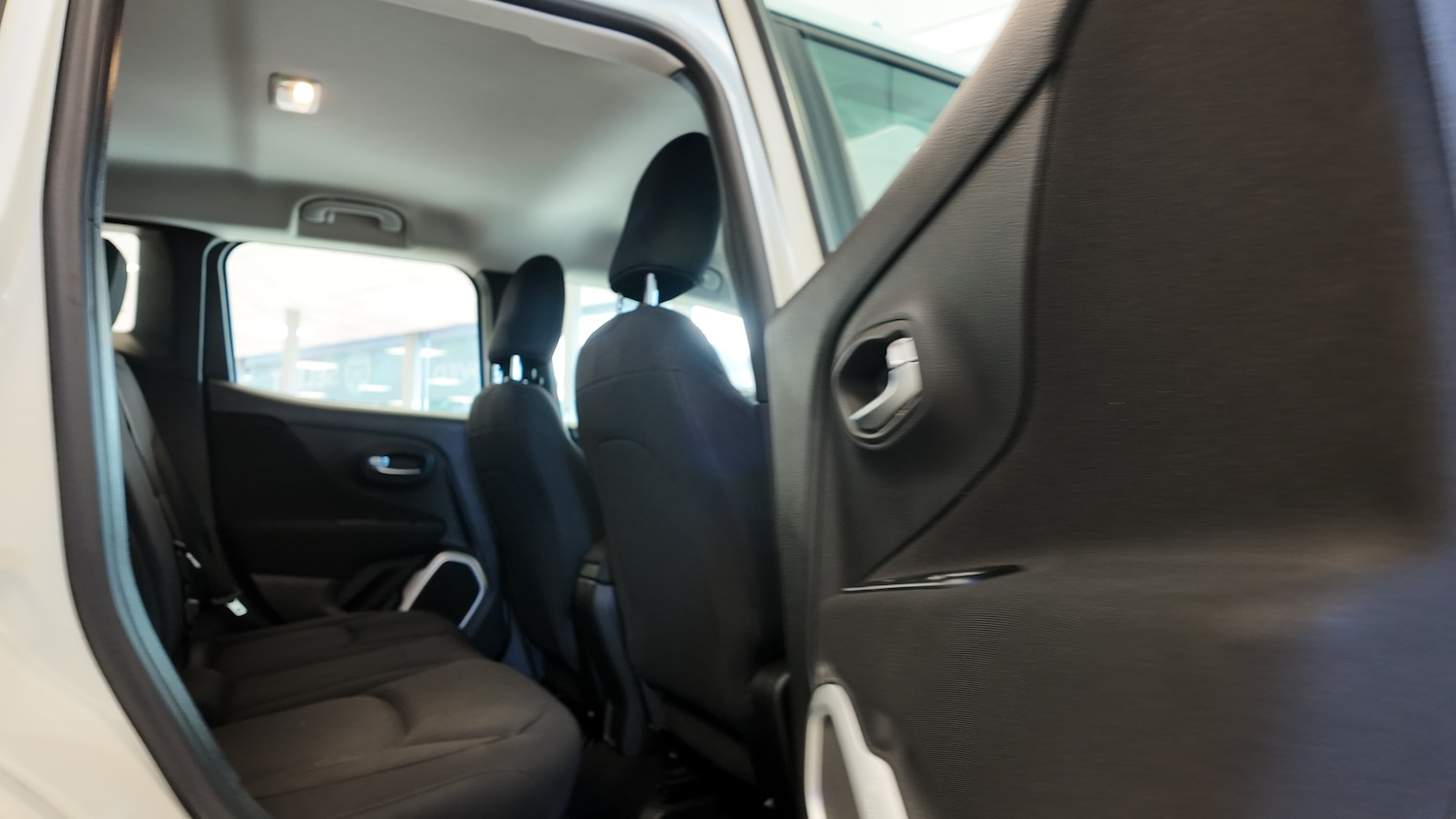 Used Jeep Renegade 2017 for sale - 76364846: Photo 28