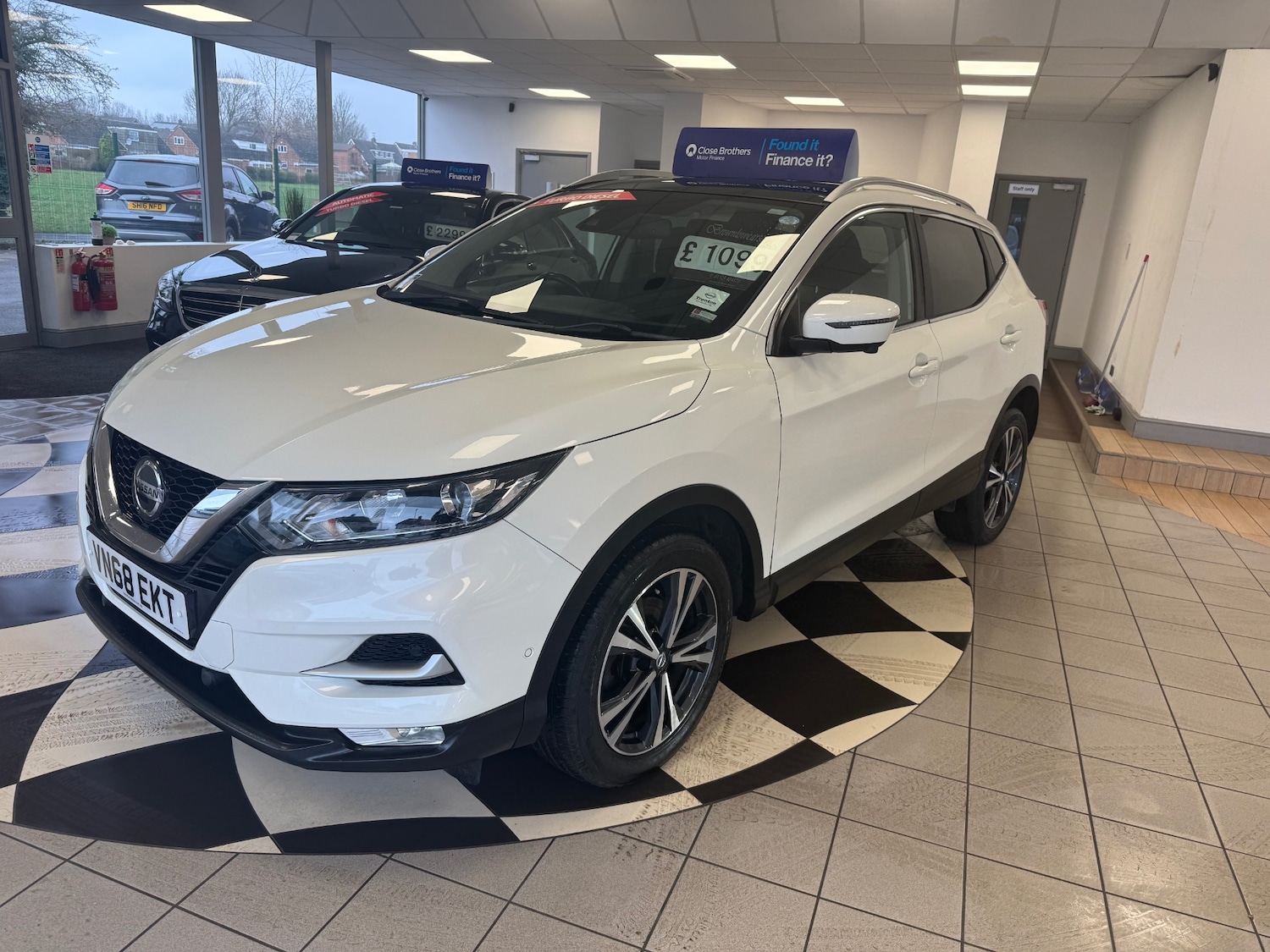 Used Nissan Qashqai 2018 for sale - 77403924: Photo 3