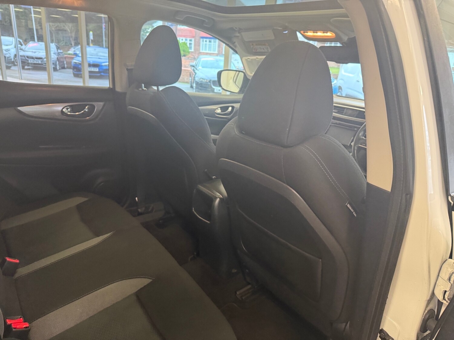 Used Nissan Qashqai 2018 for sale - 77403924: Photo 30