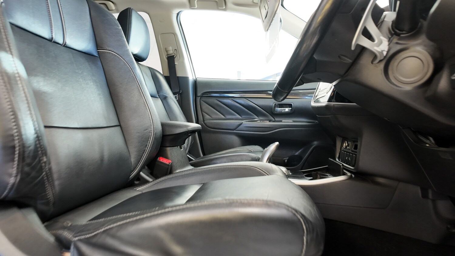 Used Mitsubishi Outlander 2017 for sale - 76363088: Photo 13