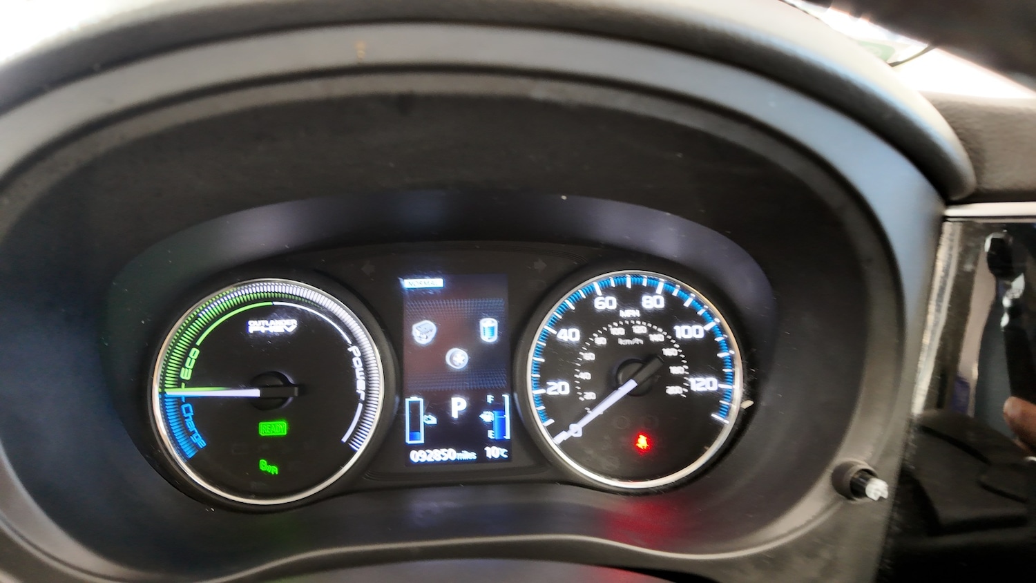 Used Mitsubishi Outlander 2017 for sale - 76363088: Photo 21