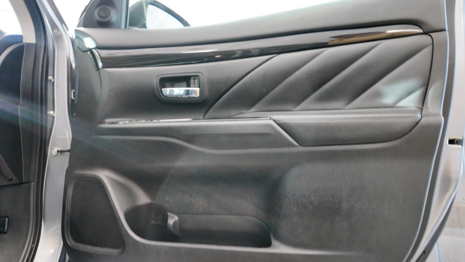 Used Mitsubishi Outlander 2017 for sale - 76363088: Photo 25